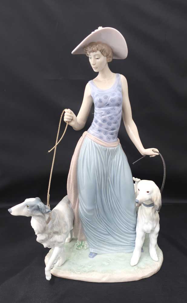 楽天最安値に挑戦】 リヤドロ Lladro パーティーへ出かけよう